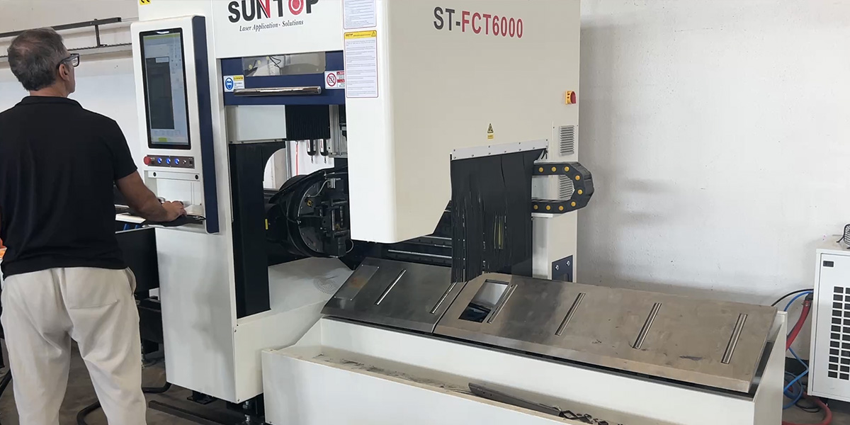 SUNTOP Automatic Laser Pipe Cutting Machine with Automatic Loading and Unloading Successfully Delivered to Italy-2 SUNTOP Automatic Laser Pipe Cutting Machine with Automatic Loading and Unloading Successfully Delivered to Italy-2