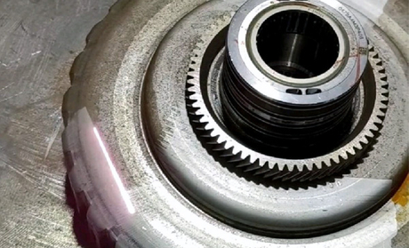 Application of laser cleaning in automobile manufacturing.jpg