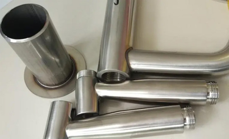 Application of handheld laser welding machine in kitchen and bathroom.jpg