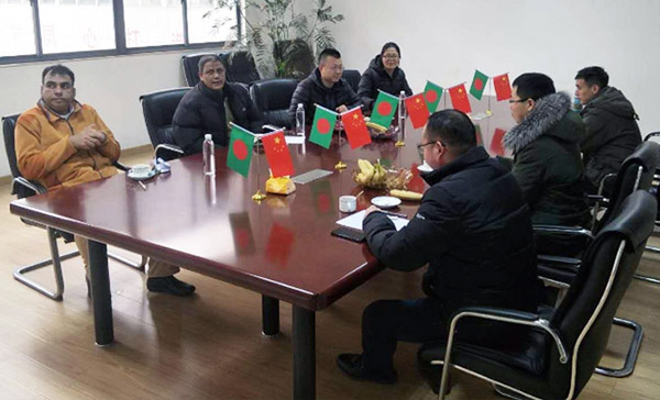 Bangladeshi Clients Visit Suntop Fiber Laser Cutting Factory