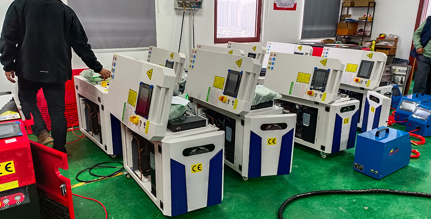 Handheld laser welding machine from Spain has been debugged and is ready to be shipped site1-Suntop