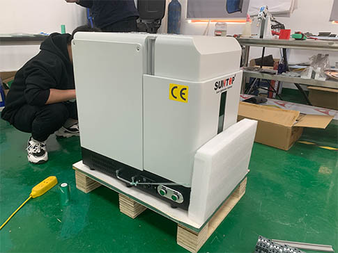 Enclosed Portable Laser Marking Machine Purchased by German Customer Successfully Delivered-1
