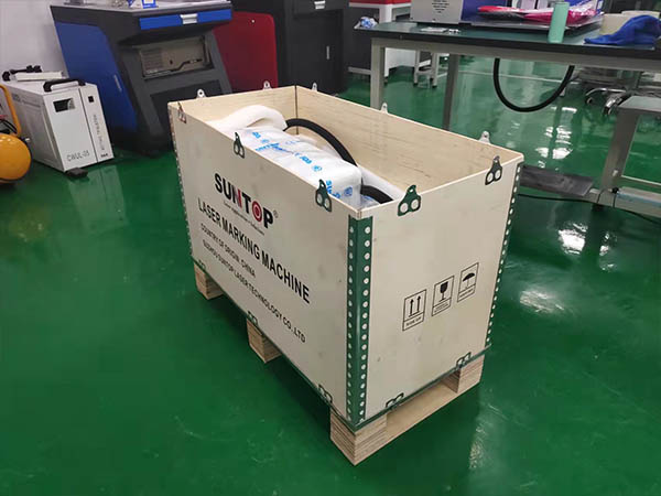 Portable laser marking machine purchased by Colombian customer successfully packed and ready for shipment-4