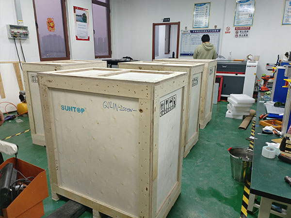 Four Custom 2000W Handheld Laser Welders Shipped to Spanish Client-8