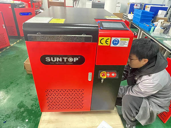 3000W Handheld Laser Welding Machine Delivered to German Customer with High Satisfaction-7