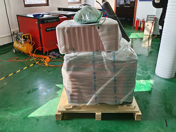 Suntop 1500W 4-in-1 Handheld Laser Welder, rigorously tested and shipped to Italy-pack5