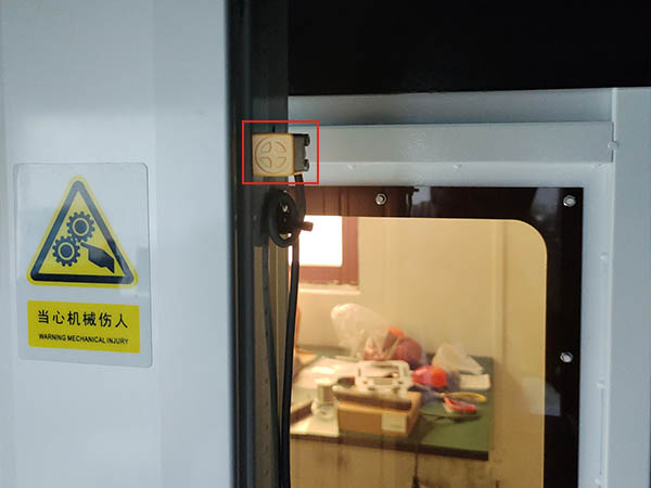 Custom Cabinet-Type Enclosed Laser Marking Machine Shipped to German Client Precision and Performance Achieved-2