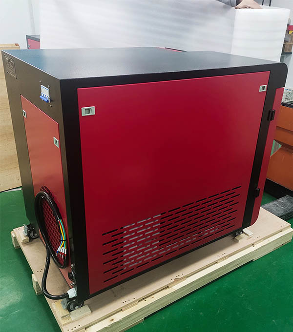 South African customer's handheld laser welding machine assembly is completed, after 24 hours testing, ready for bulk shipment pack1-Suntop