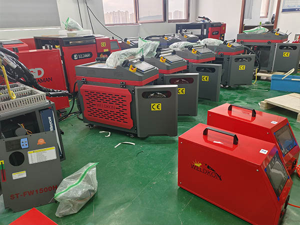 SUNTOP Successfully Delivers 8 Customized 1500W Handheld Laser Welding Machines to Spanish Client-2