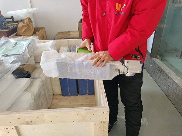 Custom 10W UV Laser Marking Machine for Italian Client Ships Out-4