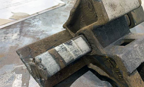 Laser Cleaning Technology: A New Breakthrough in The Precise Removal of Oxidized Layers on Complex Structural Surfaces