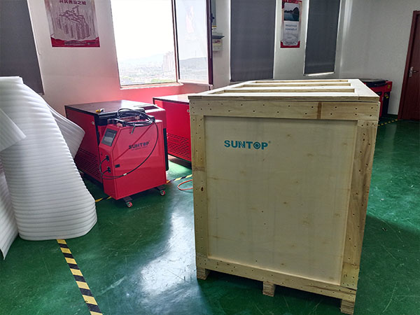 Custom 3000W Handheld Laser Cleaning Machine Shipped to Italy Pack-8