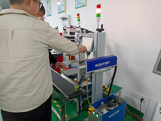 Flying Laser Marking Machine Successfully Assembled and Tested for High Volume Shipment-6