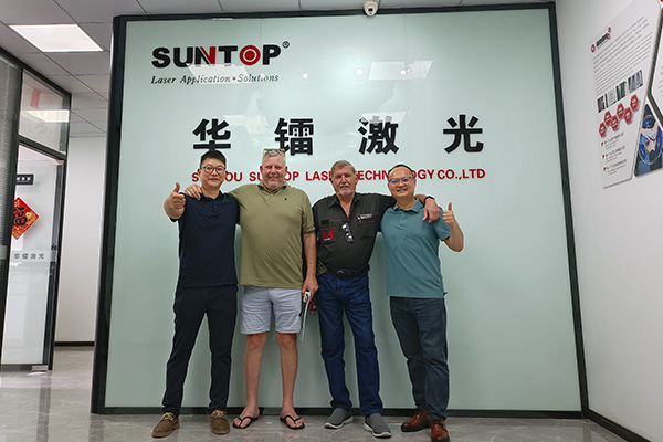 South African Customer Visits Suntop Laser's Factory and Receives High Praise for the Performance of the Laser Welding Machine site10-Suntop