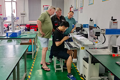 South African Customer Visits Suntop Laser's Factory and Receives High Praise for the Performance of the Laser Welding Machine site1-Suntop