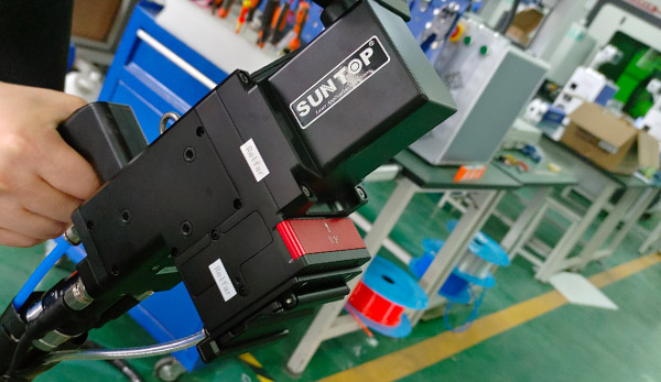 Suntop Unveils Customized 6000W Handheld Laser Cleaning Machine for Clients-suntop