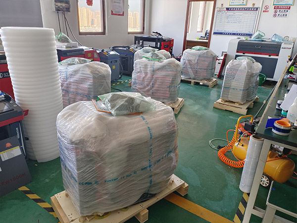 SUNTOP Successfully Delivers 8 Customized 1500W Handheld Laser Welding Machines to Spanish Client-7