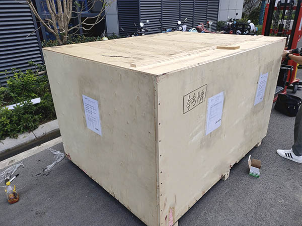 Customized CO2 Laser Cutting and Engraving Machine for South African Client Successfully Shipped-6