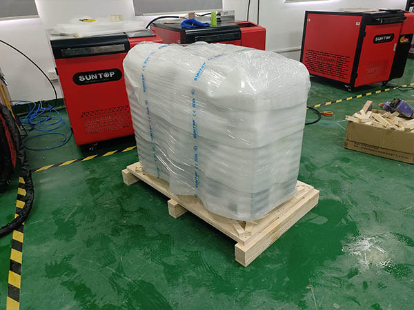 Successful Shipment of 1500W 5-in-1 Handheld Laser Welder to Italian Customer