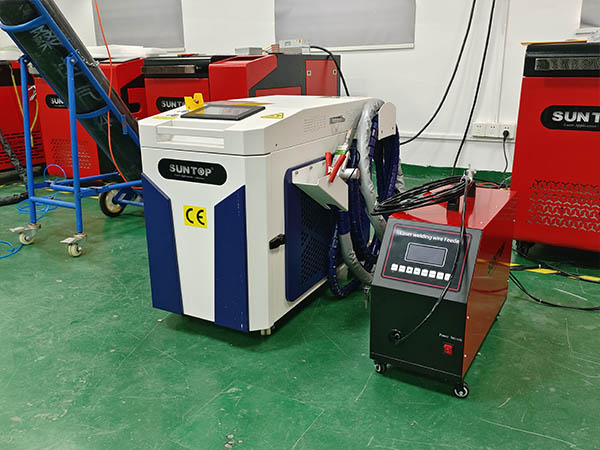 Successful Shipment of 1500W 5-in-1 Handheld Laser Welder to Italian Customer