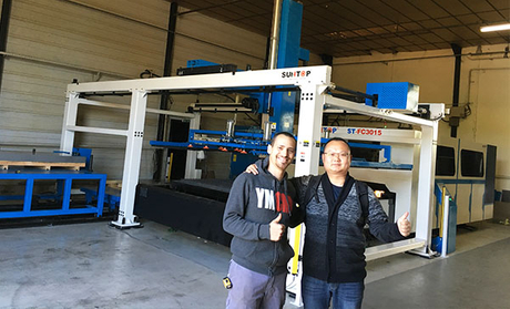 Suntop Fully Automatic 3000W Fiber Laser Cutting Machine Landed in France, Leading The Way in Industrial 4.0.jpg