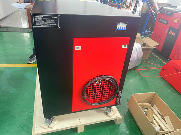 3000W Handheld Laser Welding Machine Delivered to German Customer with High Satisfaction-8