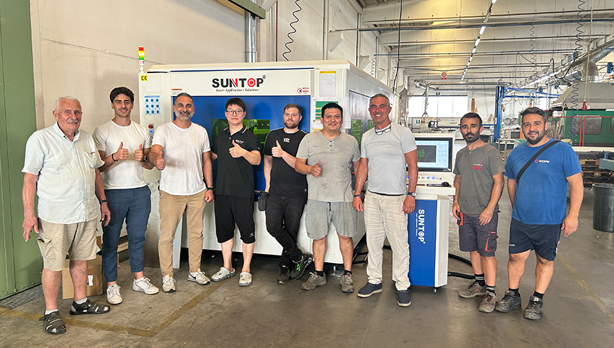 Italian customer purchased laser cutting machine again and trained successfully site2-Suntop