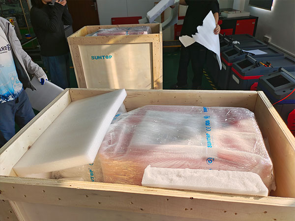 SUNTOP High-Stability 2000W 4-in-1 Laser Welders Shipment to Italy-9