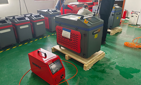 SUNTOP High-Stability 2000W 4-in-1 Laser Welders Shipment to Italy.jpg