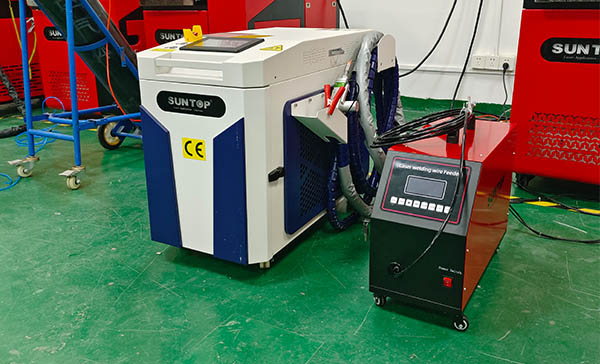Successful Shipment of 1500W 5-in-1 Handheld Laser Welder To Italian Customer