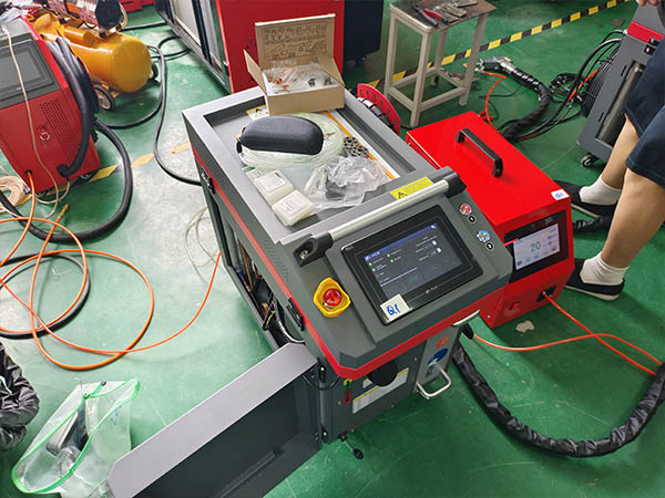 14 Custom Handheld Laser Welding Machines Successfully Exported to Spain-2