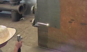 How to Effectively Remove Rust from Large Ships Using 6000KW Laser Cleaning Technology.jpg